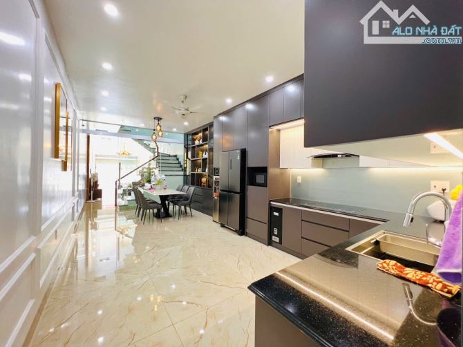 Nhà 3 tầng mặt đường Nguyễn Mẫn - Tuyến 2 Trần Nhân Tông - Ngang 4,15m - 7