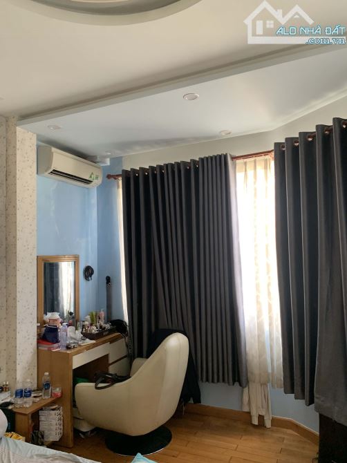 BÁN NHÀ MẶT TIỀN NỘI BỘ CAO LỖ, P.CHÁNH HƯNG. NHÀ CĂN GÓC THOÁNG MÁT. 4M X 13.79M - 9.8 TỶ - 7
