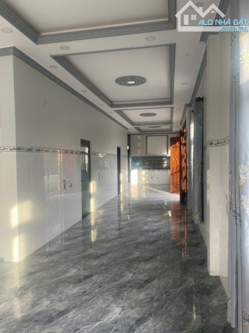 Bán nhà đất - Đường Ấp 3 “ Xóm Ba Tròn ”, Xã Long Cang, Huyện Cần Đước, Tỉnh Long An ( Tỉn - 7