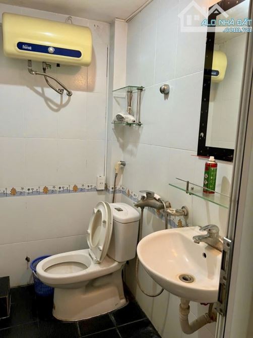 Cho thuê nhà VĂN CAO, Liễu Giai. 15 triệu/tháng. Phù hợp ở hộ gia đình, nhóm ít người - 7