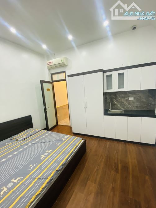 Bán Tòa Căn Hộ Đông Ngạc– Bắc Từ Liêm.DT 60 m*6T Thang máy( 11 Phòng Khép kín).GIÁ 10.35tỷ - 7