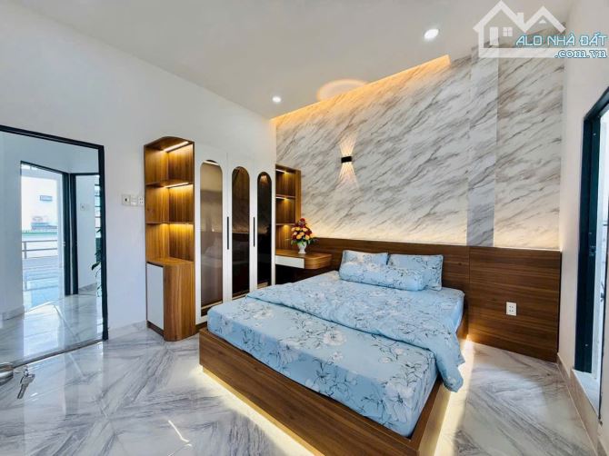 Bán nhà ngay chợ Cầu Đồng,Thạnh Lộc 28, 4.5x11, 3 TẦNG, 4TY18 - 7