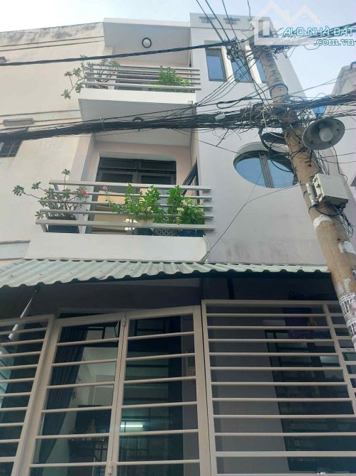 🇻🇳Quận 10,Cách Mạng Tháng 8 🇻🇳 🔥23/30m2🔥,🩸3 tầng🩸, 🧨DT:ngang 4mx dài 6m🧨, 🔥giá: - 8