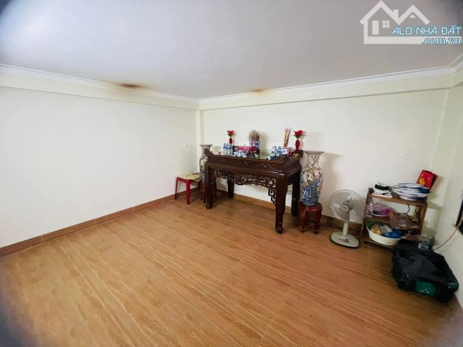 🏠🏠🏠Chào bán nhà Vinhomes riverside 5 tầng dân xây độc lập giá 5,xx tỷ - 8