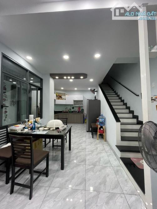 Dưới 13 Tỷ Sở Hữu BTh Mt Tiền Khu Vip Cư Xá Ngân Hàng DTCN 88M2 (5mX21m) 2 Phút Ra NVL, T - 8