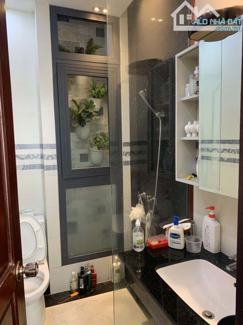 BÁN NHÀ MẶT TIỀN NỘI BỘ CAO LỖ, P.CHÁNH HƯNG. NHÀ CĂN GÓC THOÁNG MÁT. 4M X 13.79M - 9.8 TỶ - 8