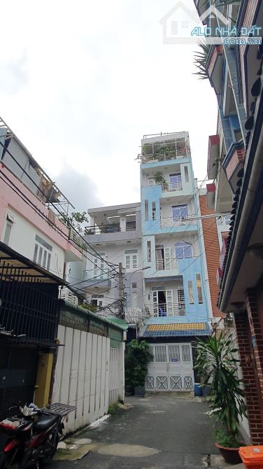 Nhà đẹp ở ngay, phố an ninh Tô Hiến Thành - Cư xá Bắc Hải, DT 6x13, KC 3 tầng. Giá 19 tỷ - 8