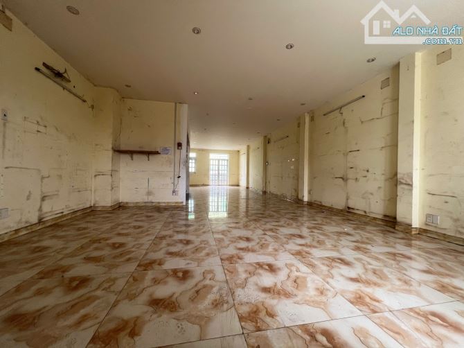 Nhà MTKD Phạm Văn Chí, P.7, Quận 6 | 6 x 20 | Trệt 2 Lầu ST | 4PN 4WC | Giá 45tr - 8