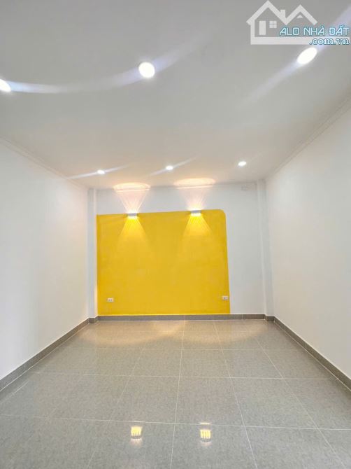 Chính chủ cần bán nhà Thạnh Xuân 33, 5x10, Trệt lửng 2 lầu, Giá: 4tỷ590 - 8