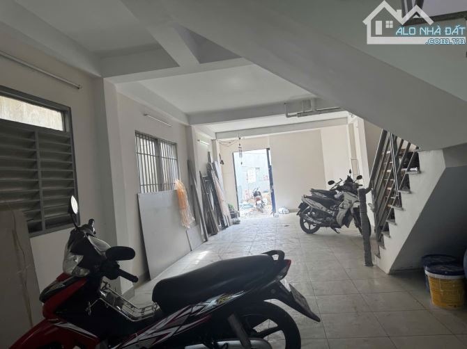 CHDV 6 TẦNG – THANG MÁY – 19 PHÒNG KHÉP KÍN – HXH NƠ TRANG LONG – THU NHẬP 70TR/THÁNG - 8