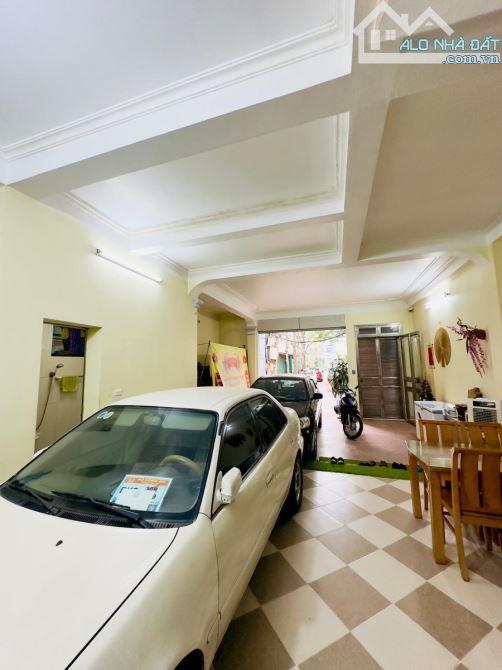 BÁN NHÀ ĐÀO TẤN, BA ĐÌNH - 82M², MẶT TIỀN 5M, Ô TÔ ĐỖ CỬA, GIÁ ĐẦU TƯ 20 TỶ - 8
