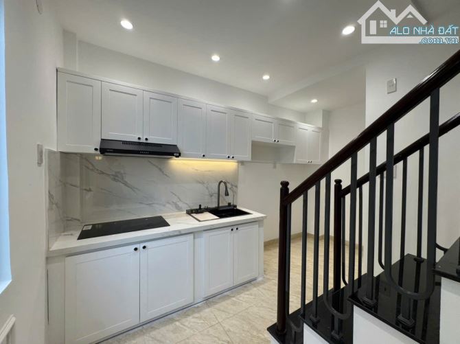 Bán nhà đẹp 2 tầng tại hẻm Nguyễn Thị Minh Khai TTTP Nha Trang dt 28,5m2 giá chỉ 3 tỷ 150 - 8