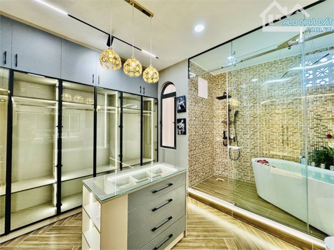 Nhà mới 5 Tầng, Thang máy – Phan Huy Ích, Gò Vấp – View Kênh Tham Lương cực VIP – Chỉ 10.8 - 8