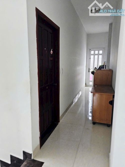 Bán nhà 3 tầng hẻm 1368 Lê Văn Lương. Đt 5.5x16m. giá 6 tỷ - 8