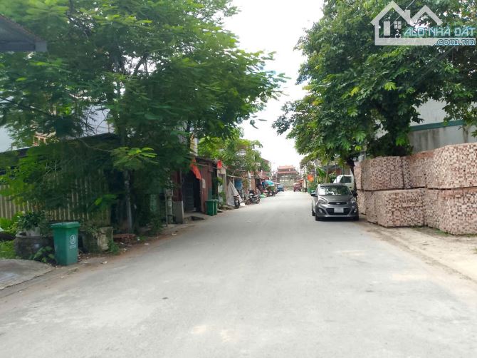 7.x tỷ /120 M2/ Xuân Lâm/ Thuận Thành/ Ô Tô Chánh - 9