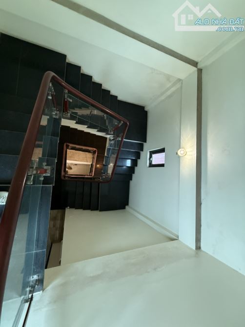 3.x Tỷ/152 M2/ 3 Tầng/ Ngọc Khám/ Thuận Thành - 9