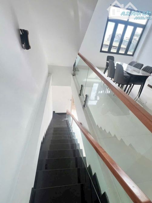 Nhà 3 lầu hẻm 404 Hùng Vương - Phường Tân Lập - 9