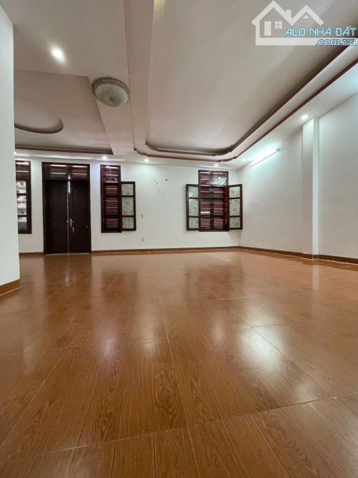 CHÍNH CHỦ BÁN NHÀ MẶT PHỐ HÀNG THAO, 4 TẦNG 175M2 - 9
