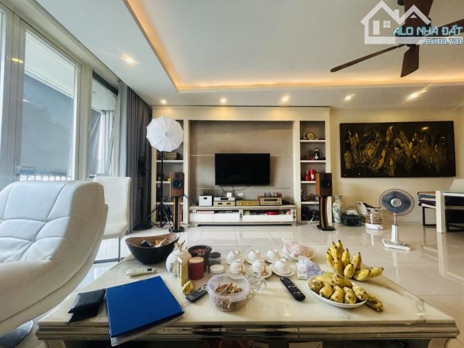 Bán gấp Nhà mặt phố VIP Đống Đa 70m 9 tầng mặt tiền 6.5m, trước nhà là công viên hồ 75 tỷ - 9