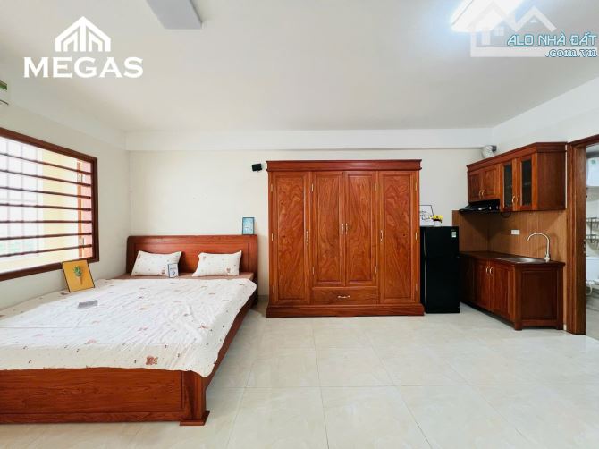 Cho thuê phòng studio17/77/381 Nguyễn Khang, 35m2, giá 6tr - 9