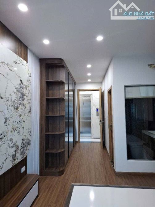Bán nhà xuân đỗ Long Biên 42m2 xây 6 tầng thang máy gara ô tô - 9