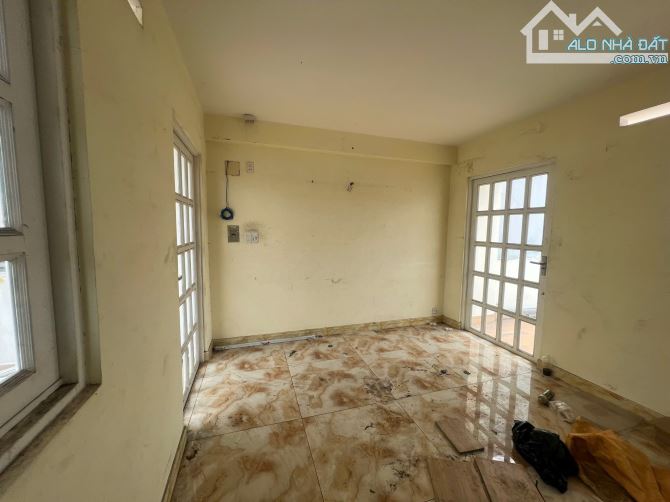 Nhà MTKD Phạm Văn Chí, P.7, Quận 6 | 6 x 20 | Trệt 2 Lầu ST | 4PN 4WC | Giá 45tr - 9