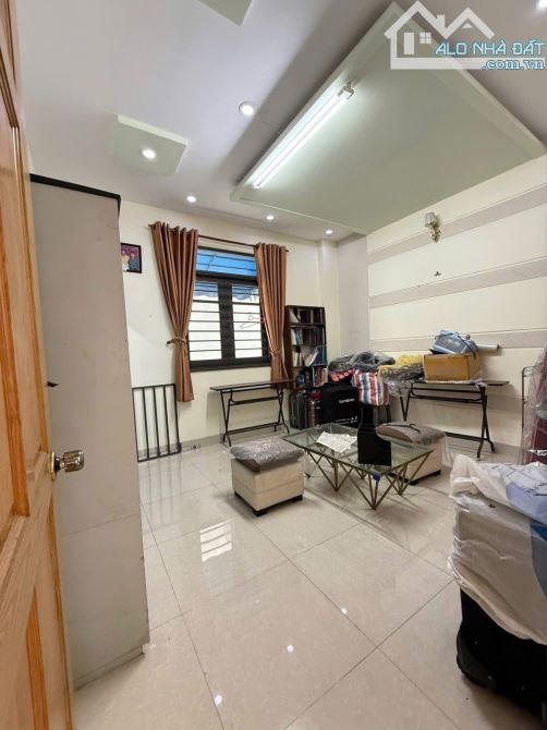 🏠 CẦN BÁN NHÀ CHÍNH CHỦ - GIÁ TỐT NHẤT KHU VỰC BÌNH TÂN📍 Diện tích: 4x15m - 9