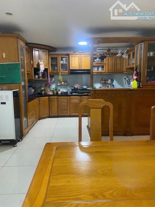 GẤP bán nhà hẻm 102 Lê Văn Thọ  ngang 7m 126m2 4 tầng có gara gần chợ đêm HTT chỉ 17.5 tỷ - 9