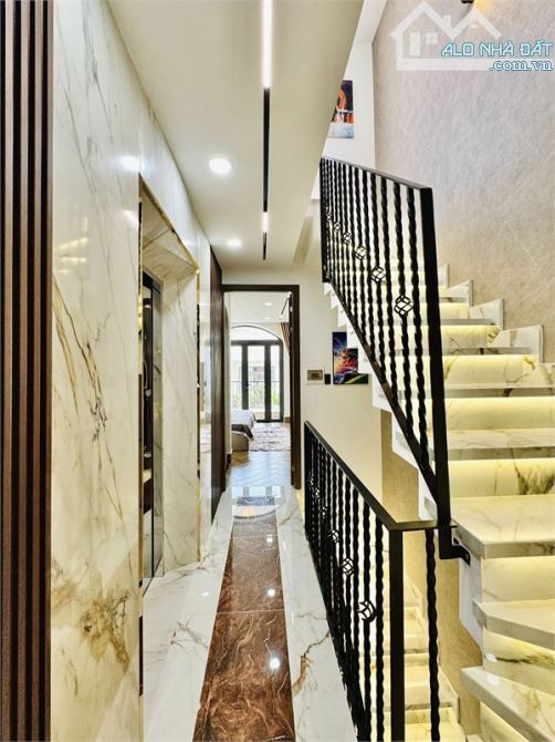 Nhà mới 5 Tầng, Thang máy – Phan Huy Ích, Gò Vấp – View Kênh Tham Lương cực VIP – Chỉ 10.8 - 9