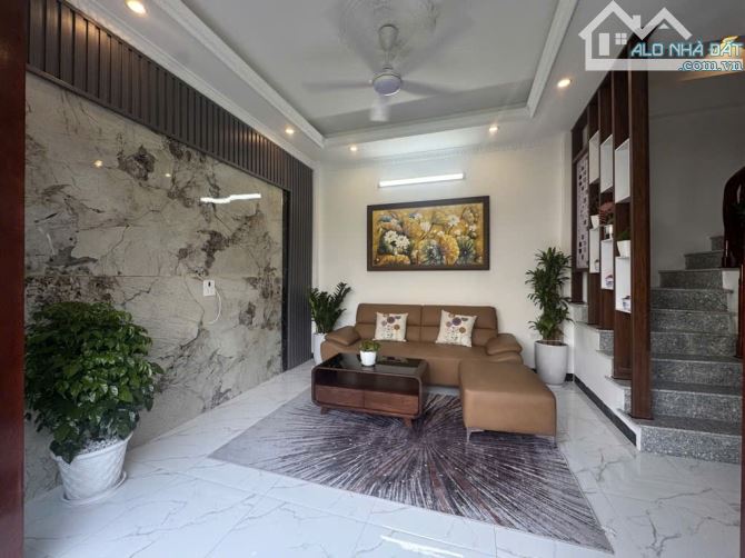 Bán nhà mới Phúc Lợi- 5 tầng ngõ nông và thông! - 9