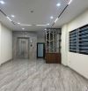 🏡 – Nhà mới toanh, 6 tầng, có thang máy xịn sò, lô góc siêu thoáng.
