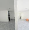 Nhà đẹp sát HXH, 3 tầng, 4 PN, Đoàn Văn Bơ, ko QH – 4,53 tỉ.