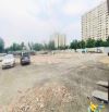 CHO THUÊ 800M2 ĐẤT MẶT TIỀN ĐƯỜNG HỒ XUÂN HƯƠNG, NGANG 10M3, GIÁ THUÊ 75TR !!