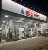 Mặt tiền kinh doanh Showroom nội thất