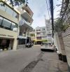 Bán tòa CHDV có 15 phòng HXH 8m Nguyễn Cửu Vân P17 6.3x18=110m2 1T4L Thang máy có HĐT 55tr