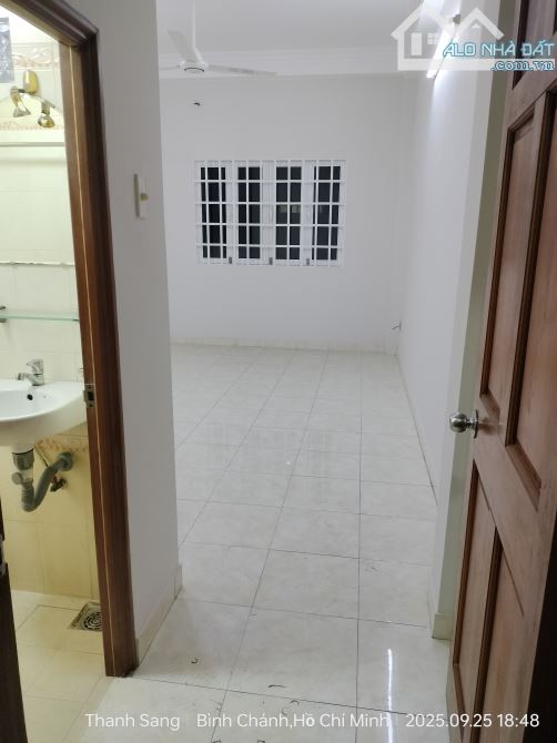 Nhà 1 Trệt 3 Lầu 4x22m 6 Phòng 6 wc KDC Bình Hưng Quốc Lộ 50 Giá 19 Triệu