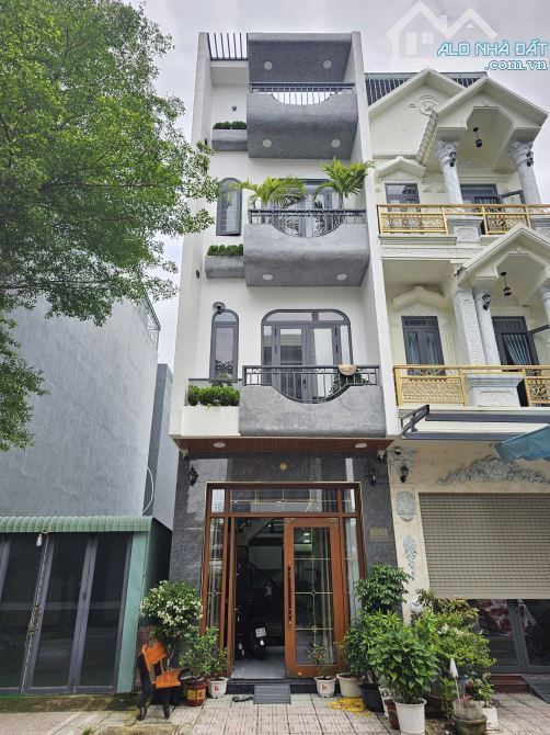 5Tỷ 🔥👉 NHÀ PHỐ HOÀN CÔNG, FULL NỘI THẤT KDC gần Ngã Tư Miếu Ông Cù, chợ Phú Phong