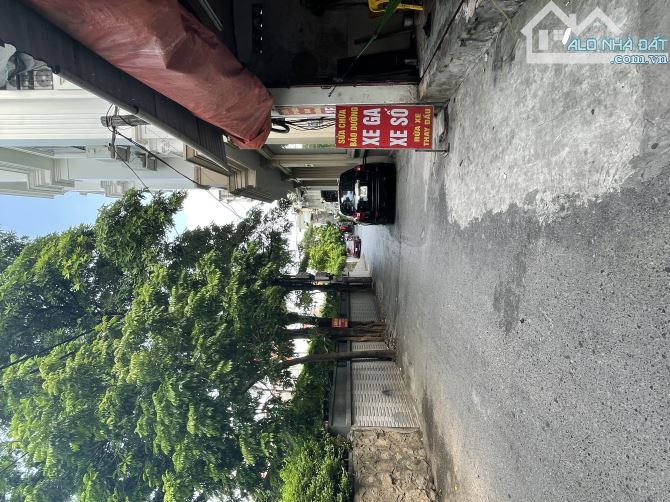 Bán 45m2 Đất nở hậu quận Hoàng Mai, 30m ra ô tô tránh, ngõ ba gác - 2