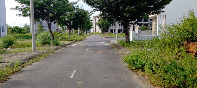 Grencity dự án đẹp nhất song song với đường 27m - 3