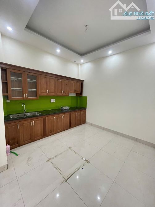 NHÀ 3T*HUYỀN KỲ,PHÚ LƯƠNG*ĐÃ ĐẸP LẠI CÒN RẺ,CHỈ CÓ 5 TỶ,SÁT ĐẠI HỌC ĐẠI NAM,CHỢ XỐM.
