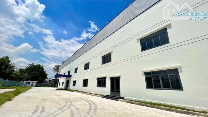 Cho thuê nhà xường mới 100% KCN Dầu Giây, Đồng Nai, 22000m2, giá thuê 3.5$/m2.