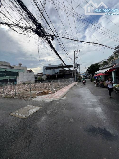 Đất Ngã Tư Vườn Lài Giá 2 tỷ 850 Triệu,