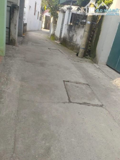 Bán Đất Tương Chúc Ngũ Hiệp 50m Ô tô đỗ Cổng Giá Đầu Tư