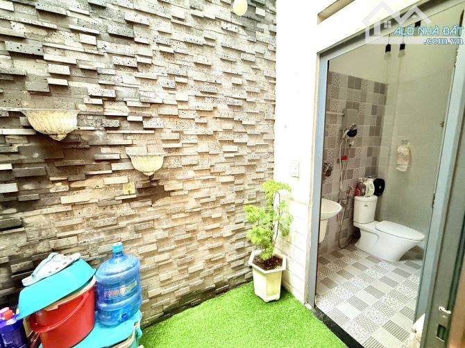GIÁ SỐC ,CHỦ GIẢM 500TR, BÁN NHÀ HXH 4 TẦNG TÔ NGỌC VÂN, LINH ĐÔNG, 80M²,GIÁ CHỈ 9.5 TỶ TL