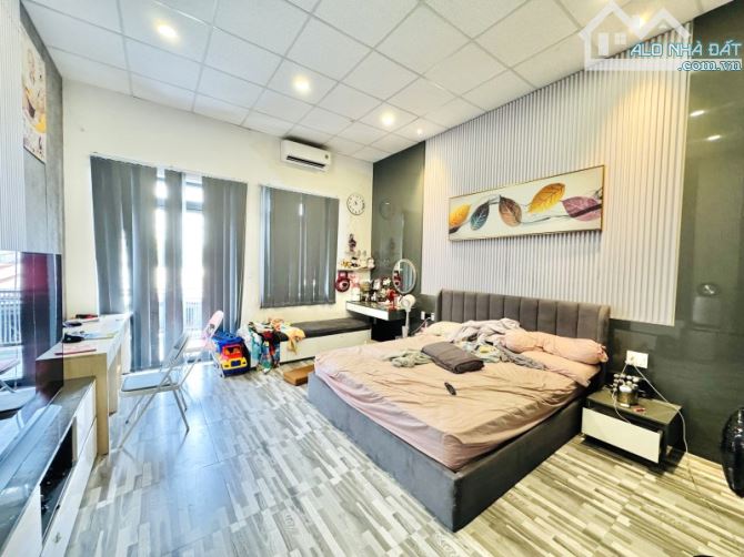 Bán nhà 2 tầng 74m² chỉ 6.5 tỷ, hẻm xe hơi Tô Ngọc Vân Tam Bình Thủ Đức – sổ hồng riêng,