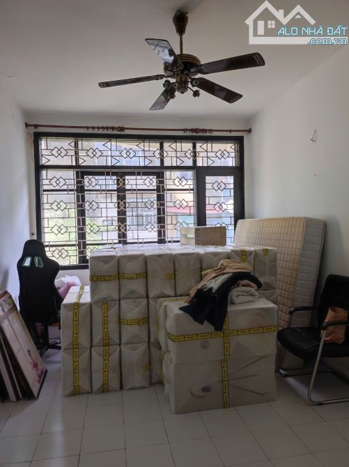 Bán nhà 88 Võ Thị Sáu, DT 111m x 4 tầng, mặt tiền 11.3m, gara ô tô, 34 tỷ