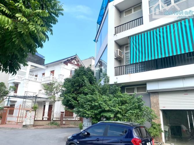 Bán nhà 3,5 tầng căn góc tdc Xi Măng, Hồng Bàng 4,3 tỷ.