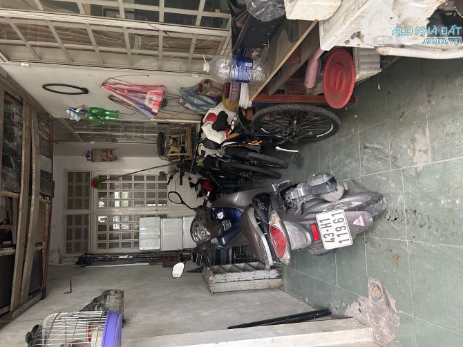 Bán nhà Lâm Hoành 102m2 ngang 7.1m nở hậu 7.5m chỉ 8.3tỷ, cách biển chỉ 50m đi bộ