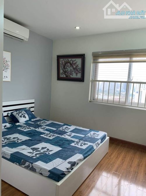 Cho thuê căn hộ tập thể A6 Thanh Xuân – Khuất Duy Tiến DT 36m x tầng 5, đủ đồ, 5tr/th