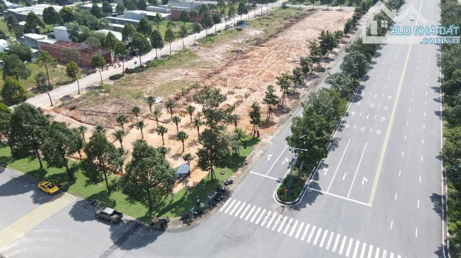 CHỦ NGỘP BÁN LÔ ĐẤT 150m2 SHR ĐƯỜNG VÀNH ĐAI 4 giá 1TỶ8